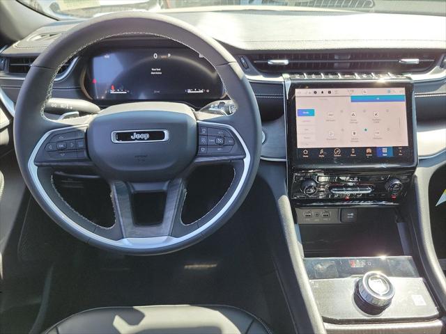 2025 Jeep Grand Cherokee GRAND CHEROKEE LIMITED 4X2