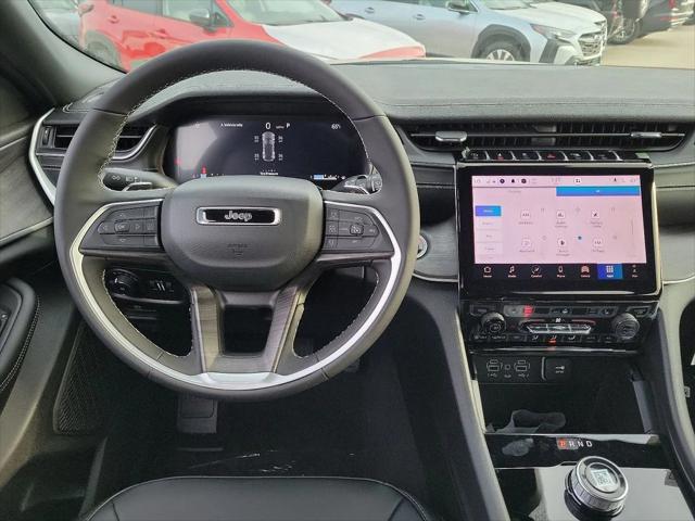 2025 Jeep Grand Cherokee GRAND CHEROKEE LIMITED 4X2