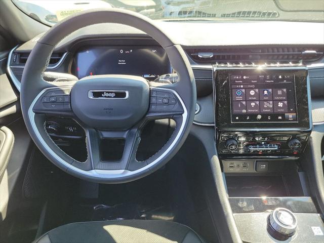 2025 Jeep Grand Cherokee GRAND CHEROKEE ALTITUDE 4X2