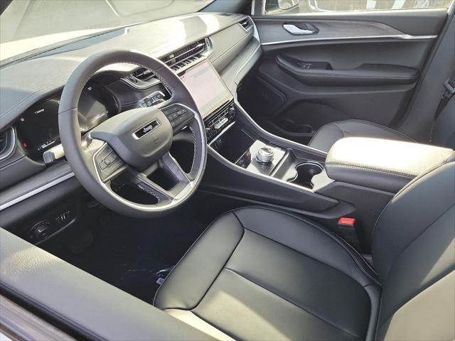 2025 Jeep Grand Cherokee GRAND CHEROKEE LIMITED 4X2