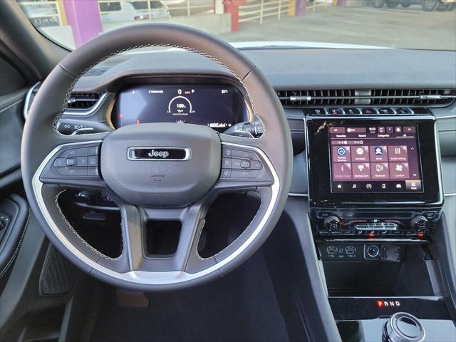 2025 Jeep Grand Cherokee GRAND CHEROKEE L LAREDO 4X2