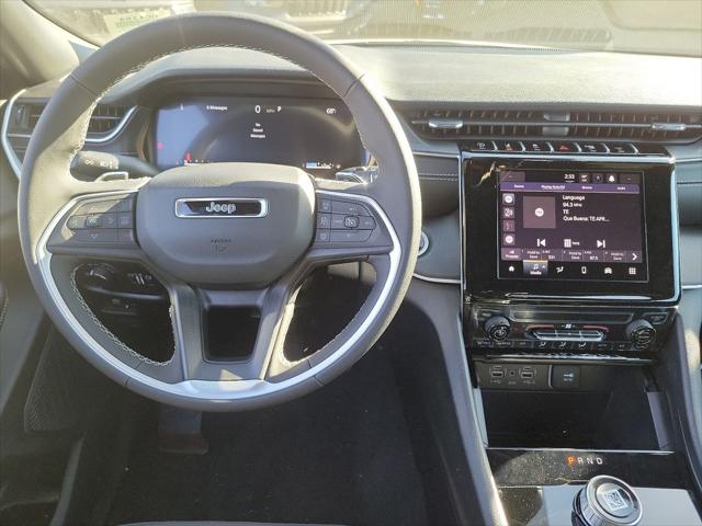 2025 Jeep Grand Cherokee GRAND CHEROKEE L LAREDO X 4X2
