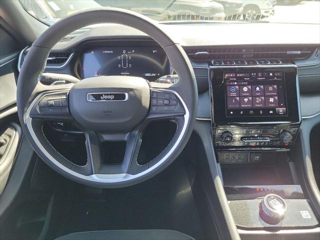 2025 Jeep Grand Cherokee GRAND CHEROKEE L ALTITUDE 4X2