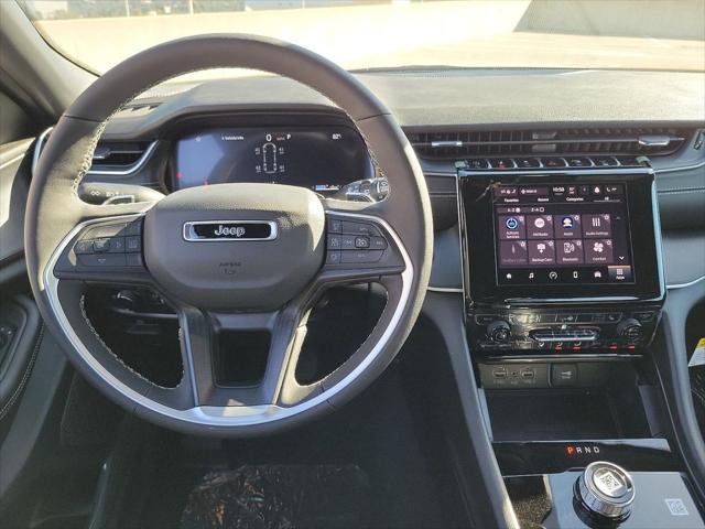 2025 Jeep Grand Cherokee GRAND CHEROKEE L ALTITUDE 4X2