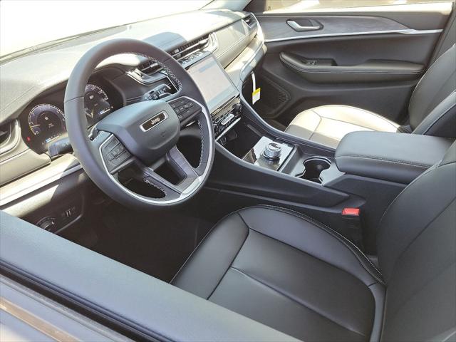 2023 Jeep Grand Cherokee GRAND CHEROKEE L LIMITED 4X2