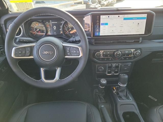 2025 Jeep Wrangler WRANGLER 4-DOOR SAHARA 2025 Jeep Wrangler WRANGLER 4-DOOR SAHARA