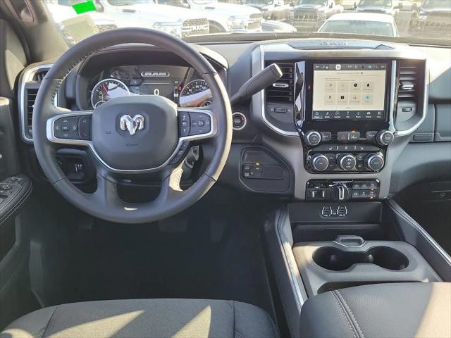2024 RAM Ram 3500 RAM 3500 BIG HORN CREW CAB 4X4 8 BOX