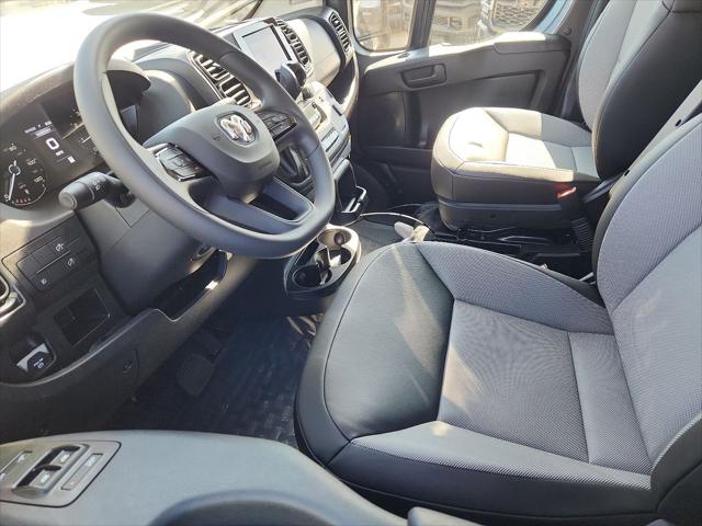 2025 RAM Ram ProMaster RAM PROMASTER 1500 TRADESMAN CARGO VAN LOW ROOF 136 WB