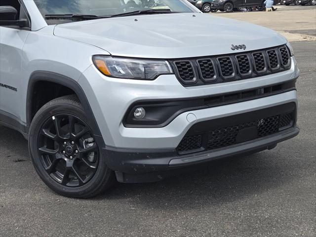 2025 Jeep Compass COMPASS LATITUDE 4X4