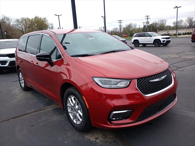 2025 Chrysler Pacifica PACIFICA SELECT