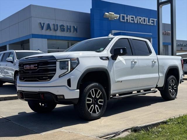 2023 GMC Sierra 1500 4WD Crew Cab Short Box AT4