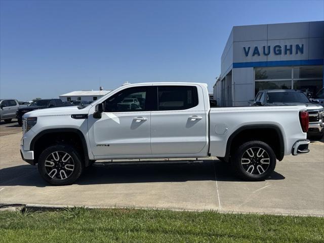 2023 GMC Sierra 1500 4WD Crew Cab Short Box AT4