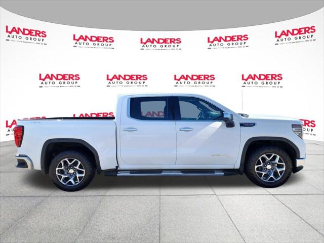 2023 GMC Sierra 1500 4WD Crew Cab Short Box SLT