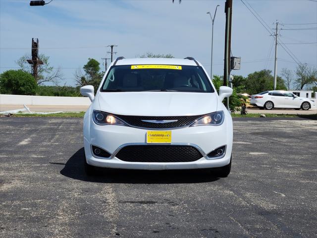 2020 Chrysler Pacifica Touring L