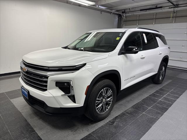 2024 Chevrolet Traverse AWD LT