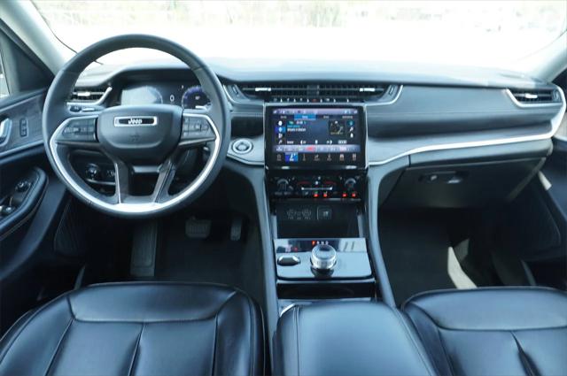 2023 Jeep Grand Cherokee L Limited 4x4