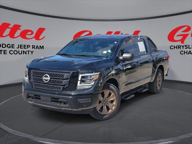 2024 Nissan TITAN Crew Cab SV 4x2