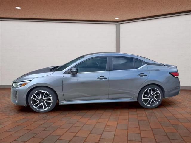 2024 Nissan Sentra SR Xtronic CVT