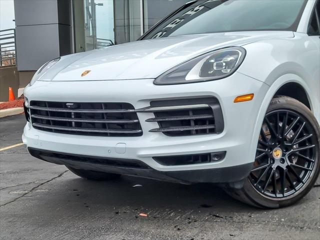 2022 Porsche Cayenne Coupe Base
