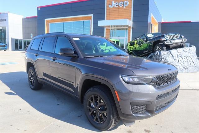 2025 Jeep Grand Cherokee GRAND CHEROKEE L ALTITUDE 4X2