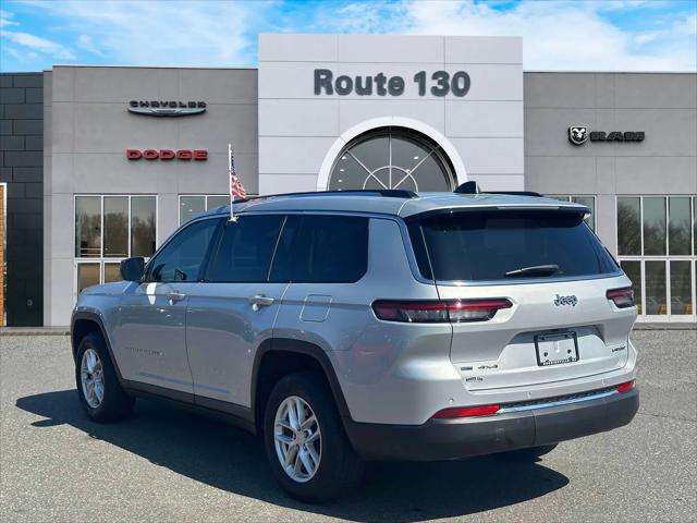 2021 Jeep Grand Cherokee L Laredo 4x4