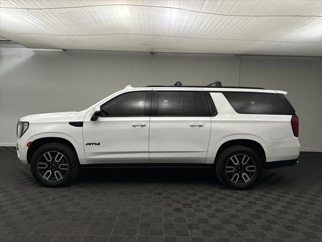 2022 GMC Yukon XL 4WD AT4