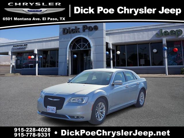 2019 Chrysler 300 Touring
