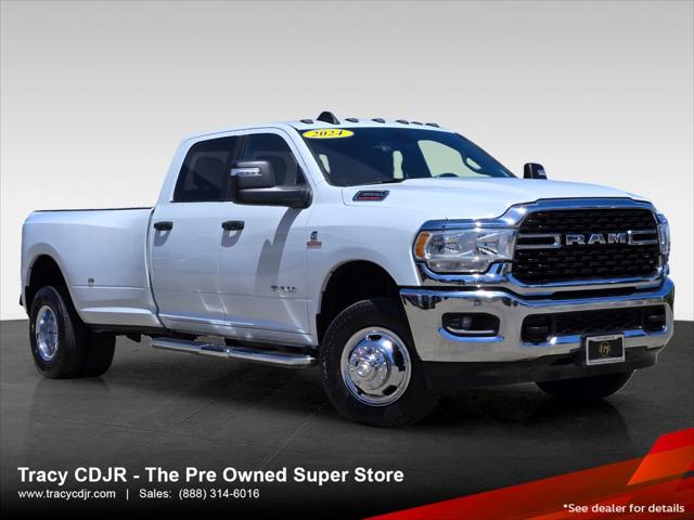2024 RAM 3500 Big Horn Crew Cab 4x4 8 Box