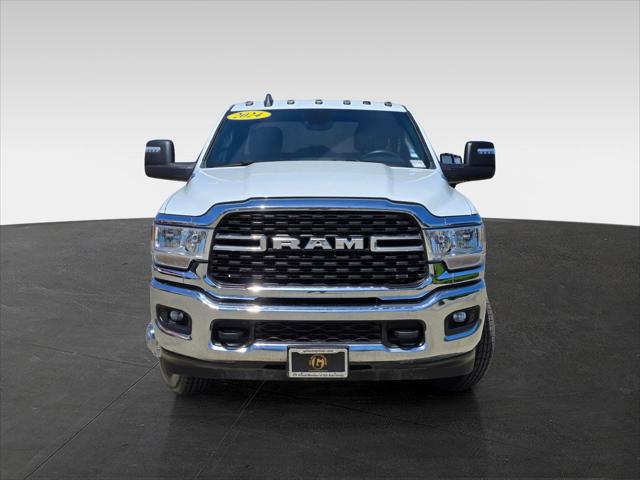 2024 RAM 3500 Big Horn Crew Cab 4x4 8 Box