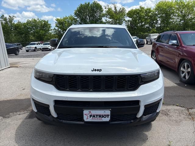 2023 Jeep Grand Cherokee L Altitude 4x4