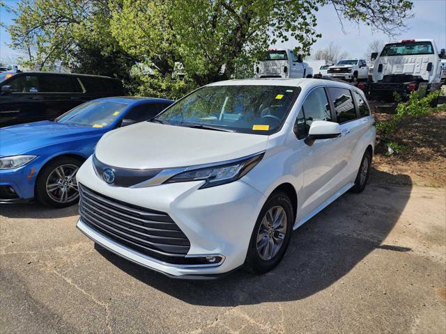 2022 Toyota Sienna XLE
