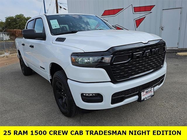 2025 RAM Ram 1500 RAM 1500 TRADESMAN CREW CAB 4X4 57 BOX