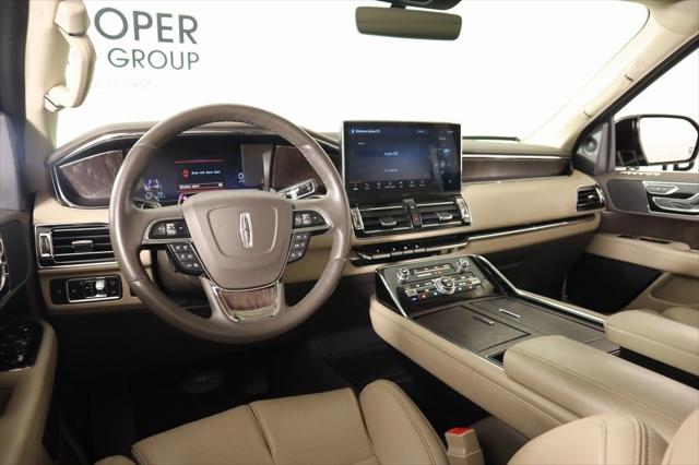 2024 Lincoln Navigator Premiere
