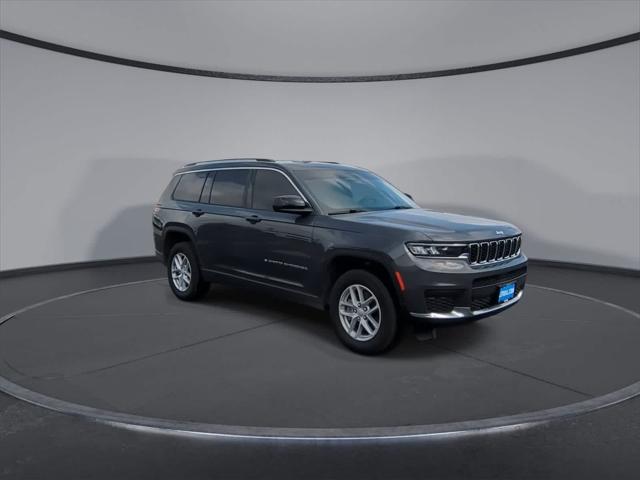 2024 Jeep Grand Cherokee L Laredo 4x2