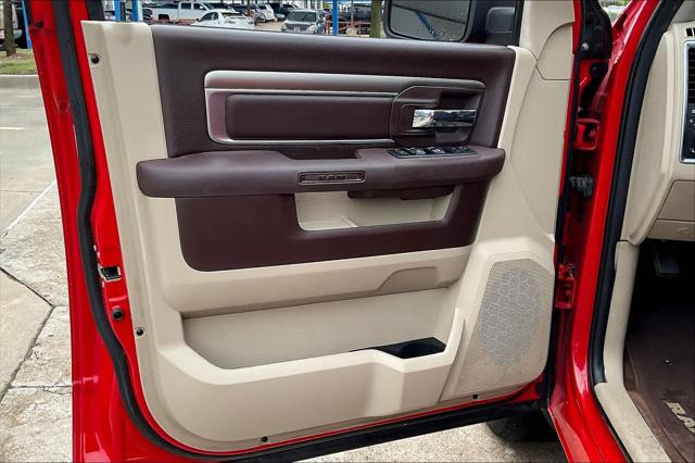 2016 RAM 1500 SLT
