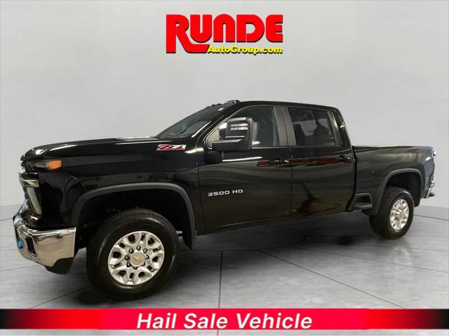 2024 Chevrolet Silverado 3500HD 4WD Crew Cab Standard Bed LT