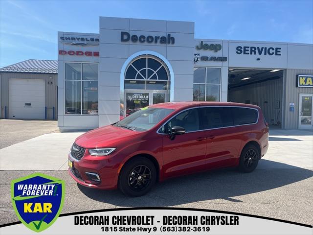 2025 Chrysler Pacifica PACIFICA SELECT