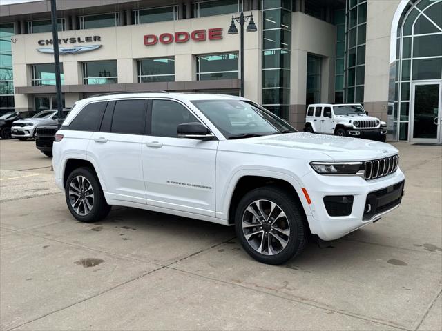 2025 Jeep Grand Cherokee GRAND CHEROKEE OVERLAND 4X4
