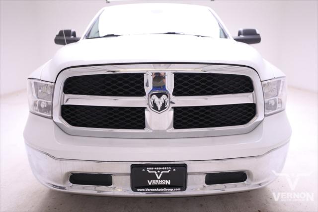 2023 RAM 1500 Classic SLT Crew Cab 4x4 57 Box