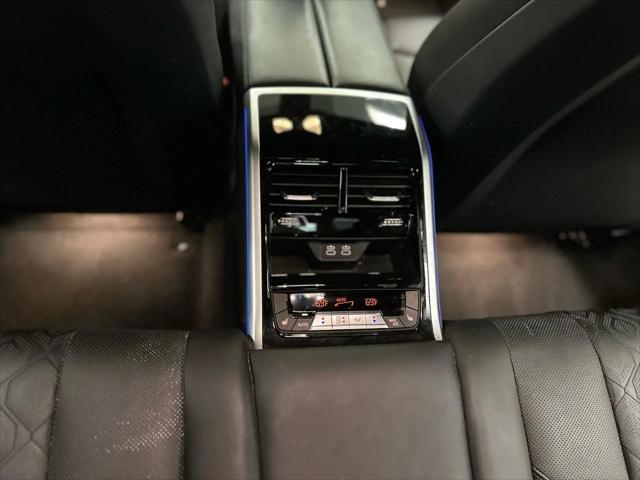 2021 BMW M8 Standard