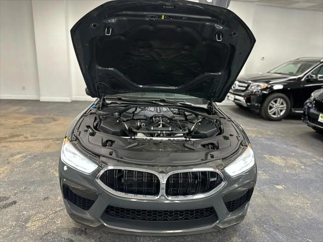 2021 BMW M8 Standard