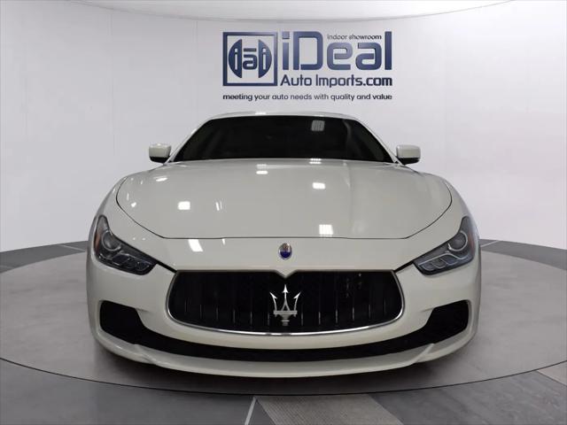 2014 Maserati Ghibli Standard
