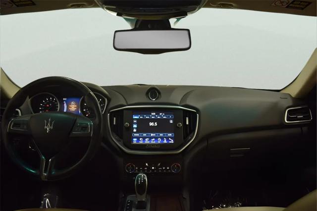 2014 Maserati Ghibli Standard