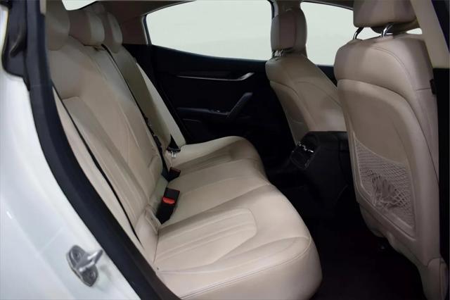 2014 Maserati Ghibli Standard