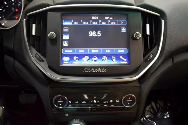 2014 Maserati Ghibli Standard
