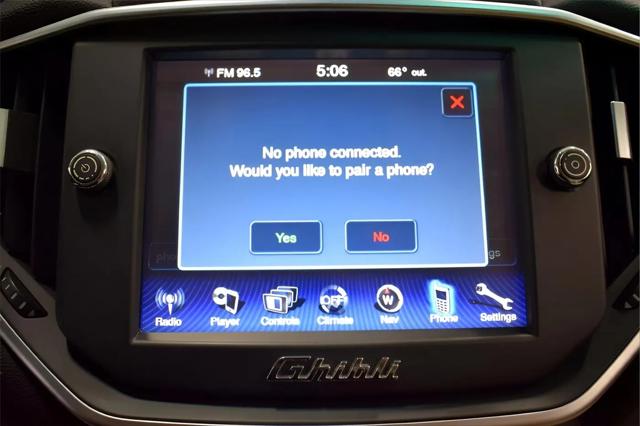 2014 Maserati Ghibli Standard
