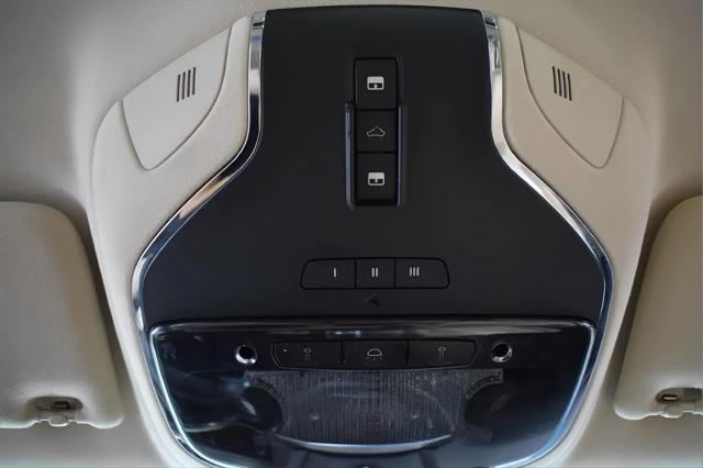 2014 Maserati Ghibli Standard