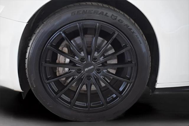 2014 Maserati Ghibli Standard