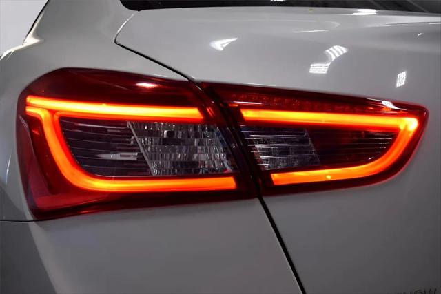 2014 Maserati Ghibli Standard
