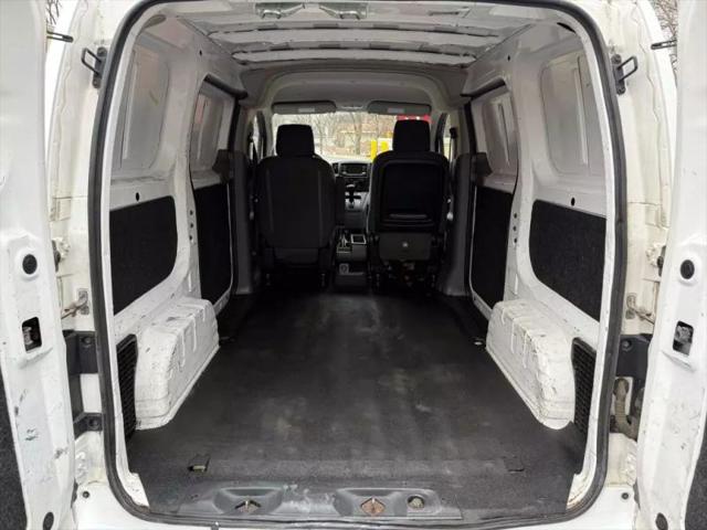 2019 Nissan NV200 SV